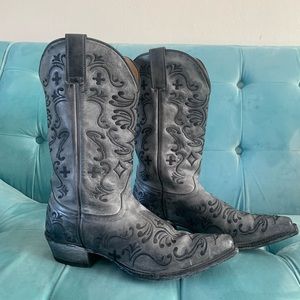 Shyanne black gray embroidered western boots 10